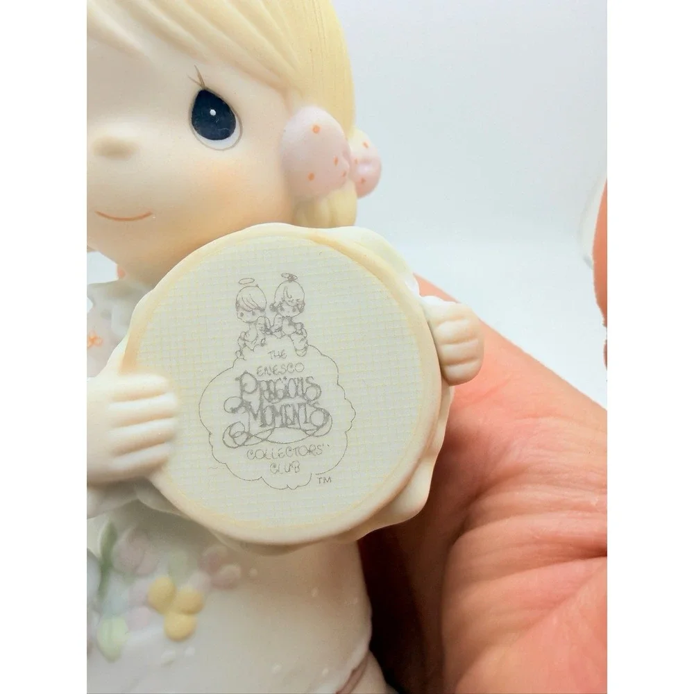 Precious Moments Figurine 